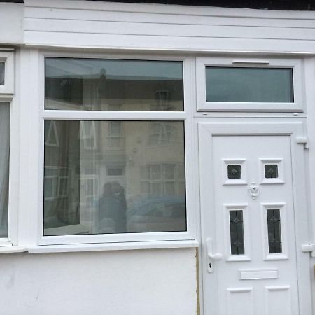 Abbey Wood Station Five Bedroom Self Contained House エクステリア 写真
