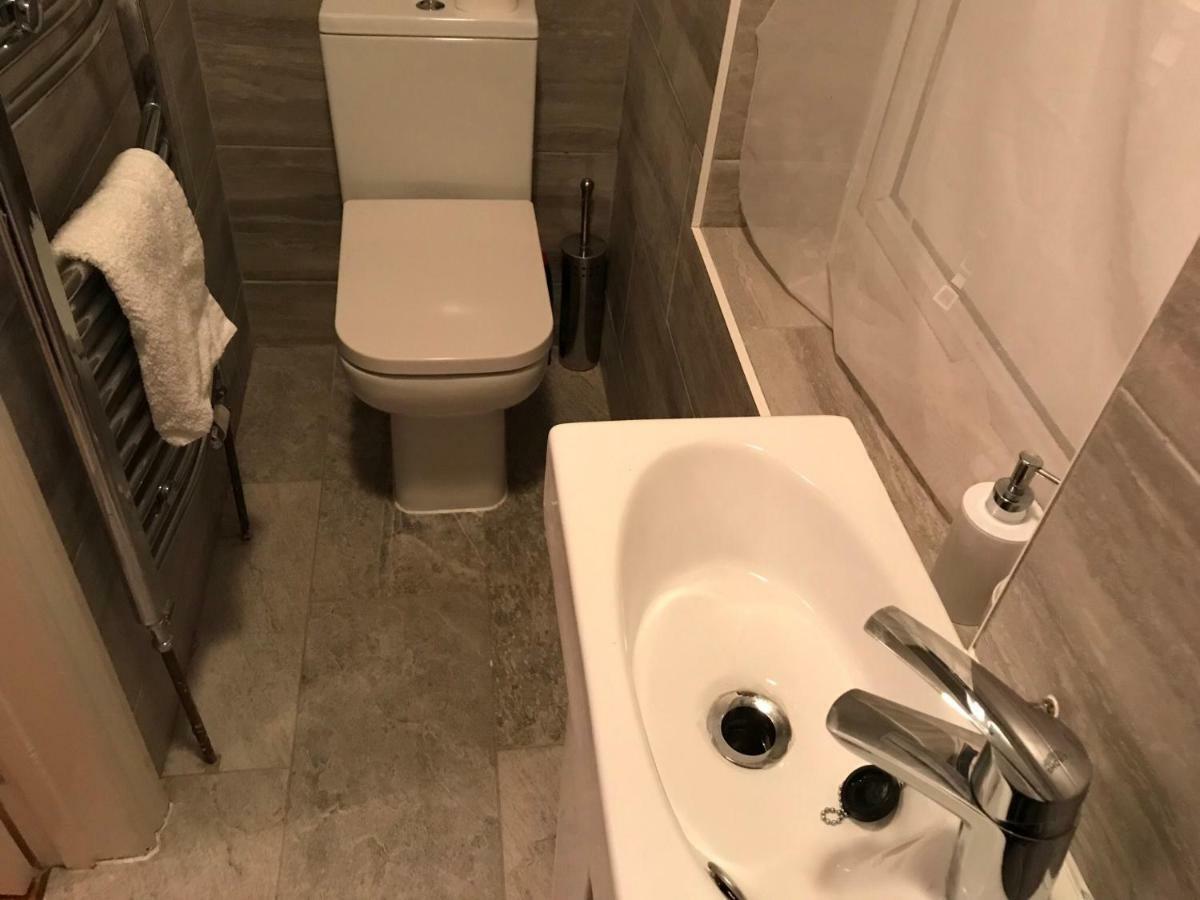 Abbey Wood Station Five Bedroom Self Contained House エクステリア 写真