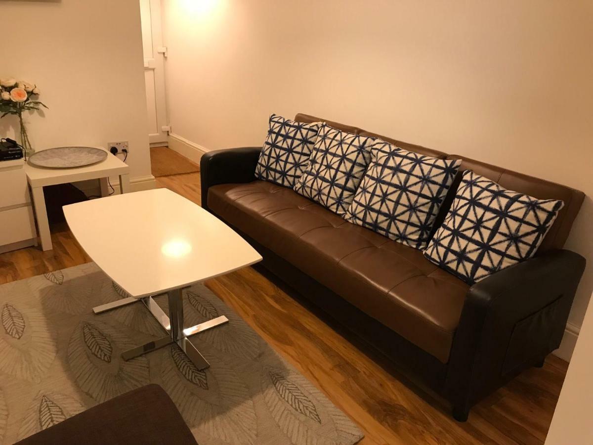 Abbey Wood Station Five Bedroom Self Contained House エクステリア 写真